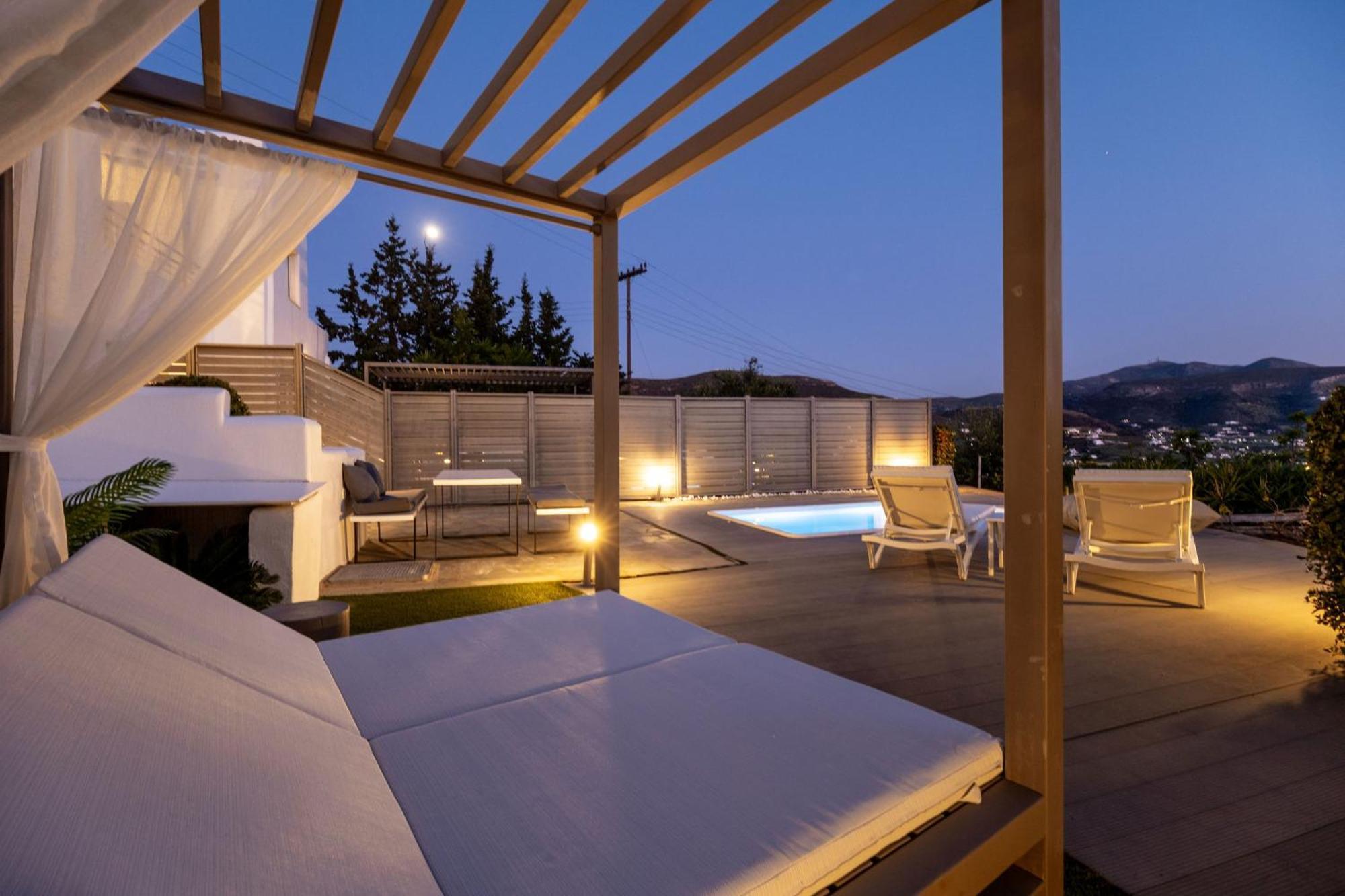 Azzurro Bianco Suites パロス島 エクステリア 写真